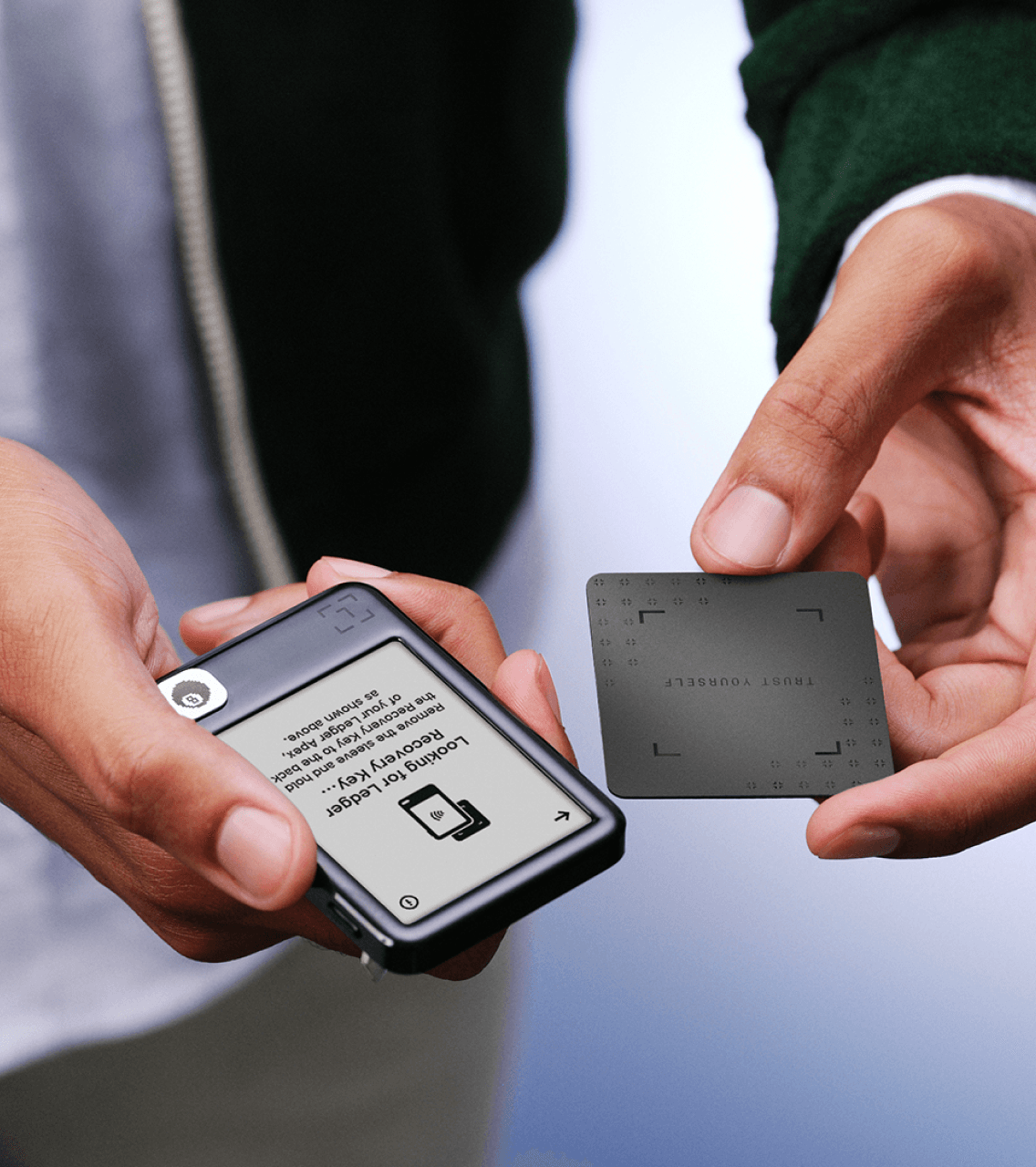 Visual som illustrerar Ledger recovery-lösningar